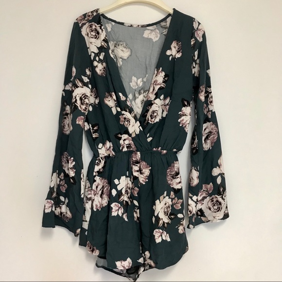 Pants - Floral V-Neck Romper